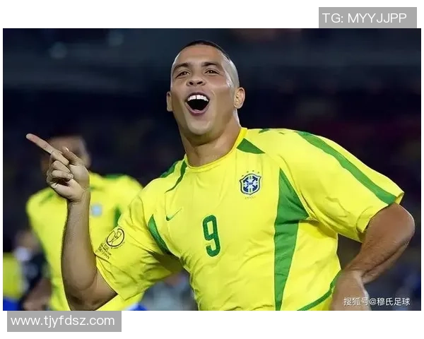 劳塔罗引领新风潮足球场上的年轻巨星崛起之路与挑战